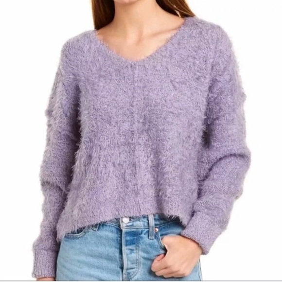 Free People NWT Icing V Pullover Boucle Knit Fuzzy Detail Falling Star Sweater S - Picture 2 of 10